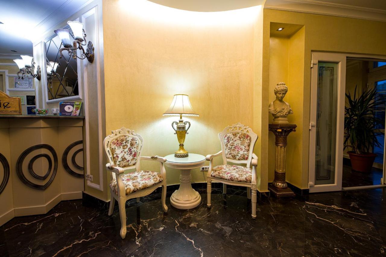 Hotel Helin Central Крайова Экстерьер фото