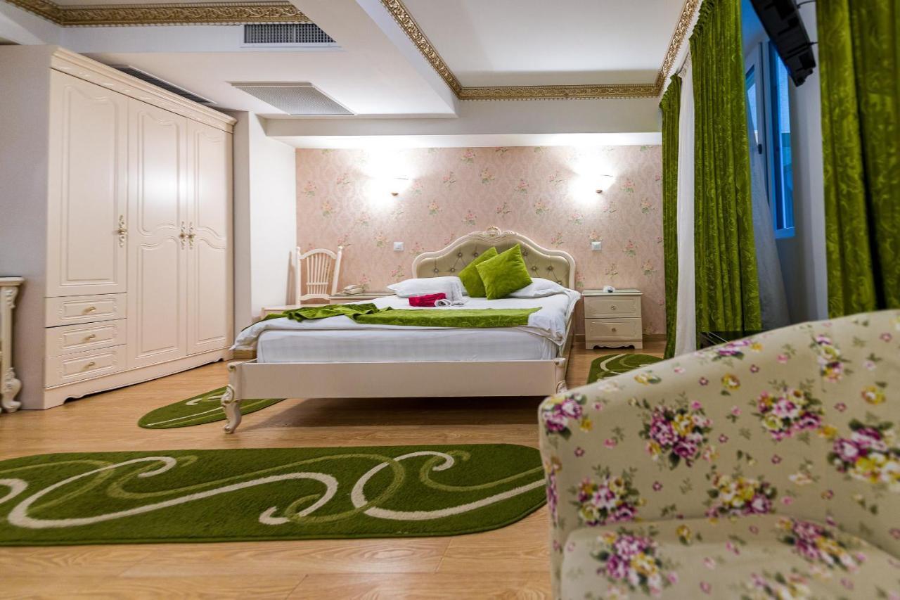 Hotel Helin Central Крайова Экстерьер фото