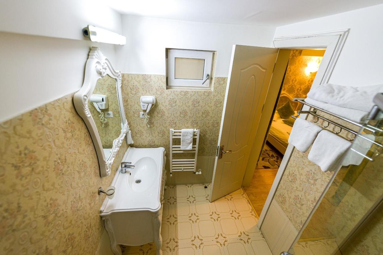 Hotel Helin Central Крайова Экстерьер фото